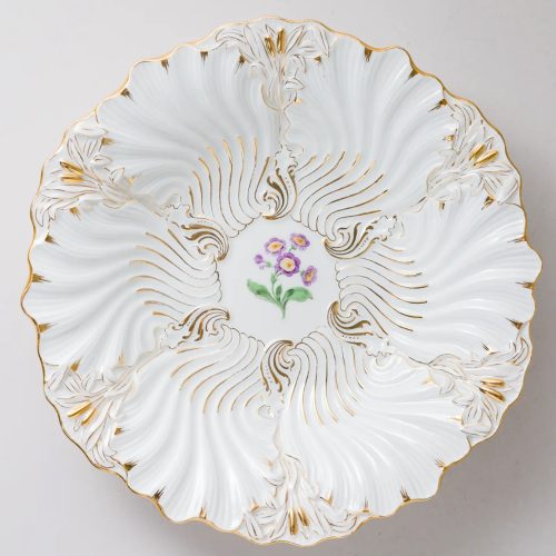Królewska Miśnia 1951 r. patera dekoracyjna z serii Prunkschalle model C198, w dekoracji złoto- kwiatowej